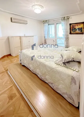 Pronájem bytu 3+kk, Praha, Volutová, 135 m2