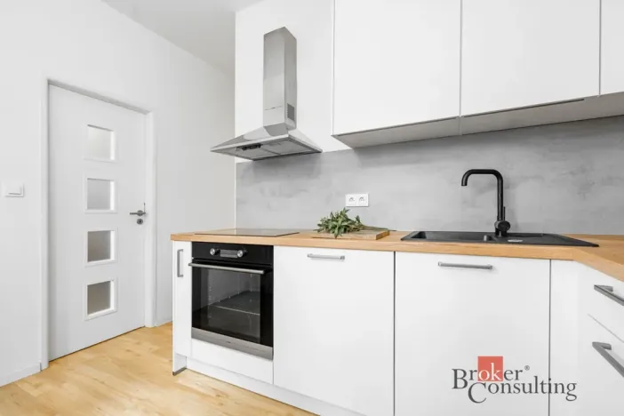 Prodej bytu 2+1, Praha - Modřany, Klostermannova, 53 m2