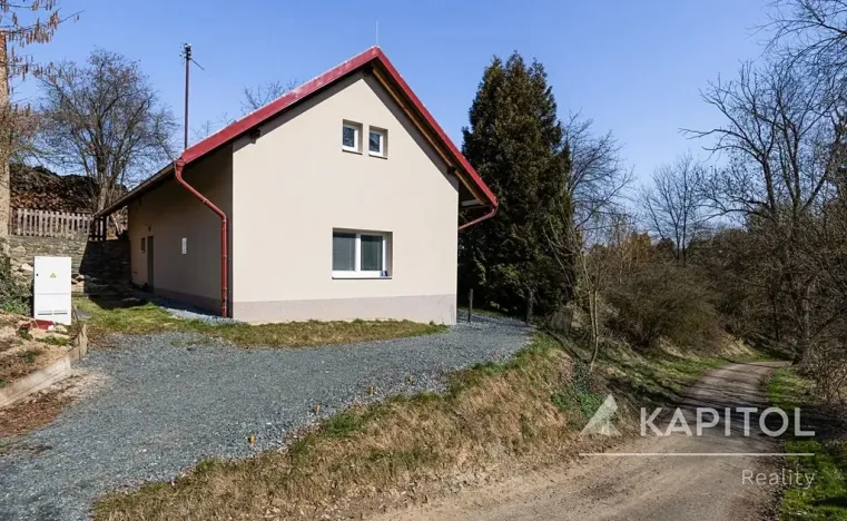 Prodej rodinného domu, Tichonice, 123 m2