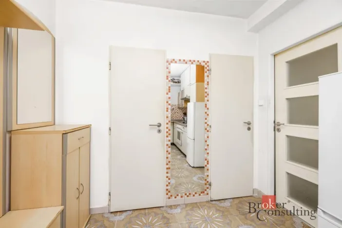 Prodej bytu 2+1, Praha - Modřany, K otočce, 53 m2