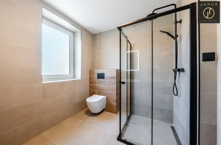 Prodej rodinného domu, Kamenné Žehrovice, K Rokli, 136 m2