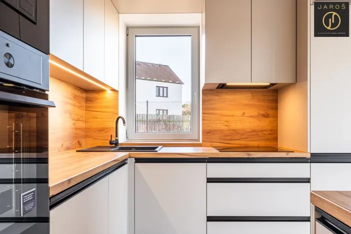 Prodej rodinného domu, Kamenné Žehrovice, K Rokli, 120 m2