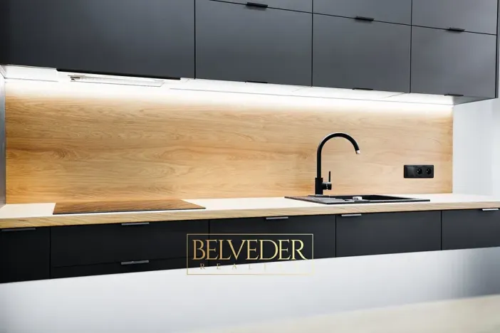 Pronájem bytu 2+kk, Teplice, Vrázova, 67 m2