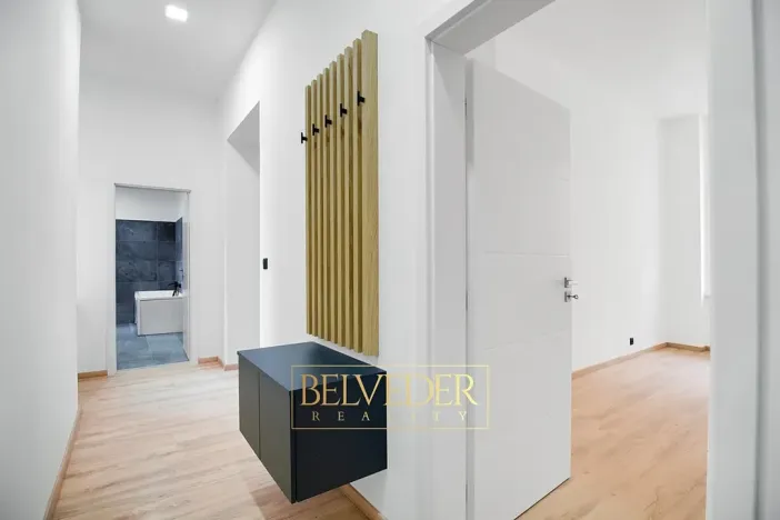 Pronájem bytu 2+kk, Teplice, Vrázova, 67 m2