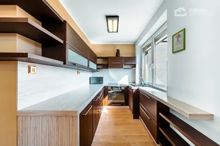 Prodej vícegeneračního domu, Jablůnka, 108 m2