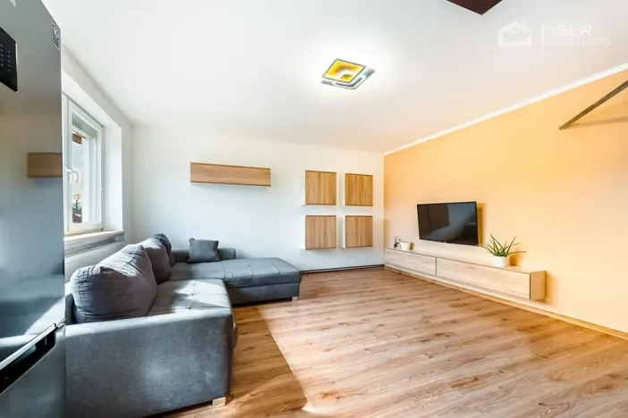 Prodej vícegeneračního domu, Jablůnka, 108 m2