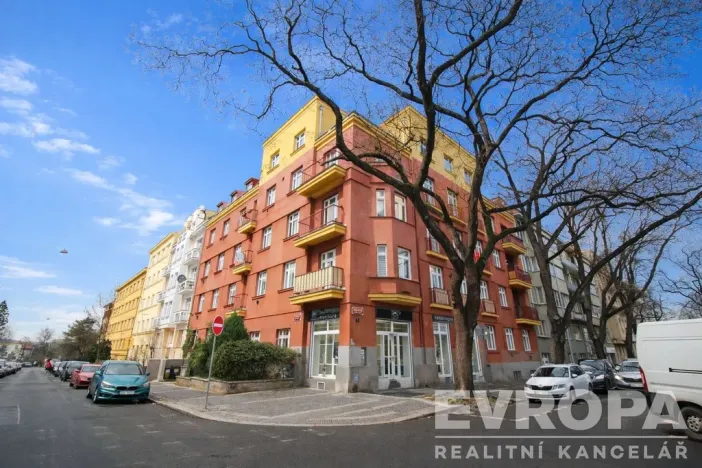 Pronájem bytu 3+1, Praha - Bubeneč, U zeměpisného ústavu, 93 m2