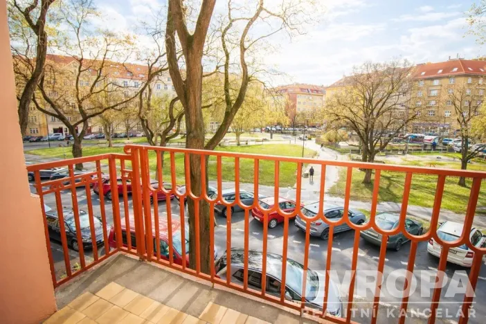 Pronájem bytu 3+1, Praha - Bubeneč, U zeměpisného ústavu, 93 m2