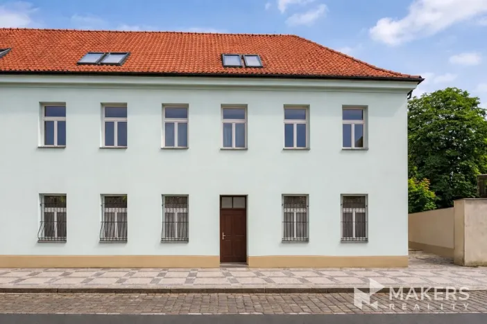 Prodej kanceláře, Praha - Nusle, 650 m2