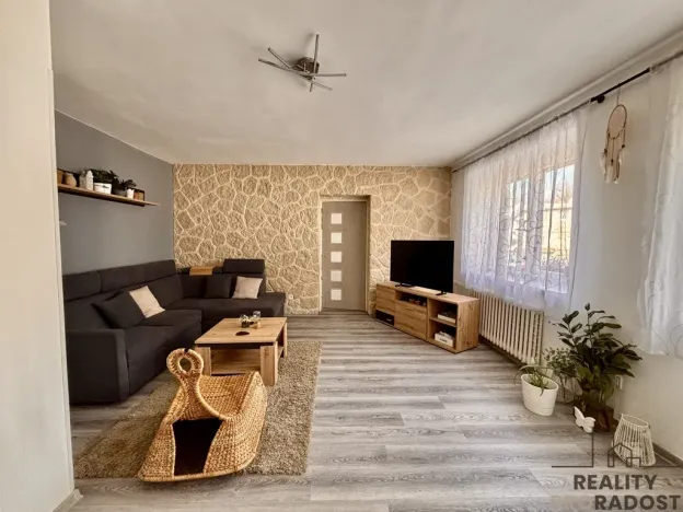 Prodej rodinného domu, Rousínov, 198 m2