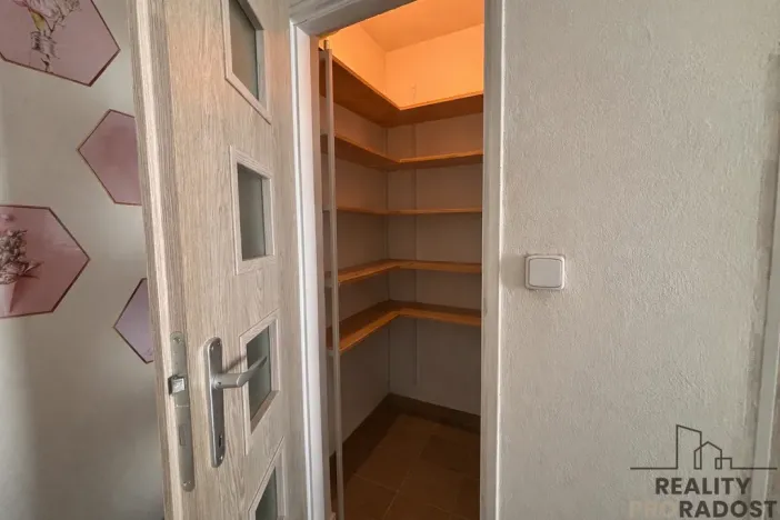 Prodej rodinného domu, Rousínov, 198 m2