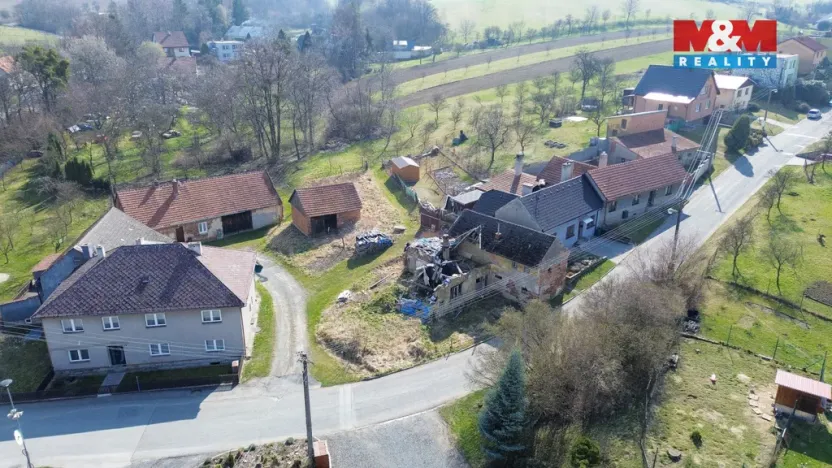 Prodej pozemku, Loukov, 696 m2