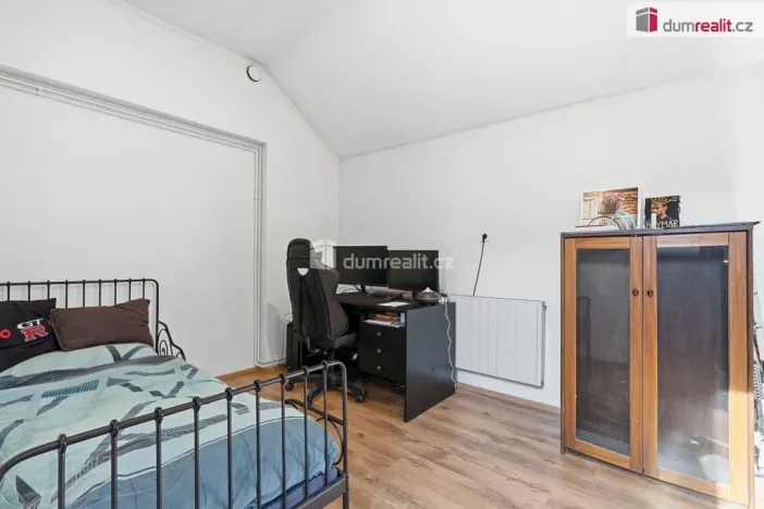 Prodej bytu 4+kk, Břeclav - Poštorná, Na Valtické, 140 m2