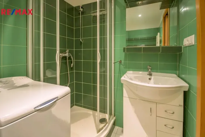 Prodej bytu 1+kk, Hradec Králové, Hrubínova, 36 m2