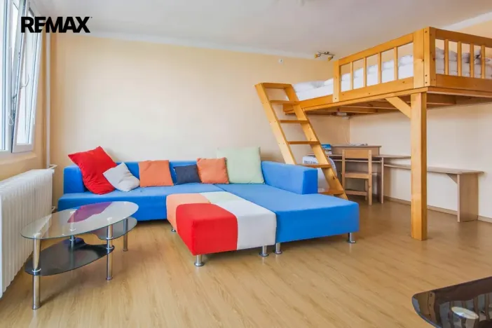 Prodej bytu 1+kk, Hradec Králové, Hrubínova, 36 m2