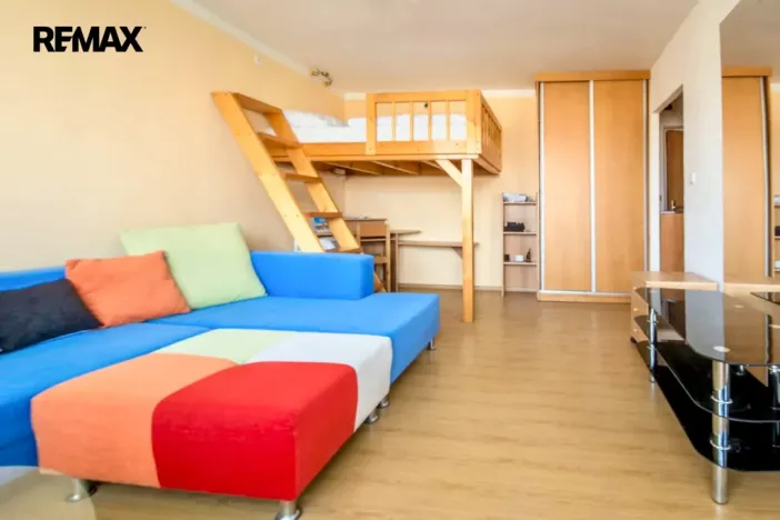 Prodej bytu 1+kk, Hradec Králové, Hrubínova, 36 m2