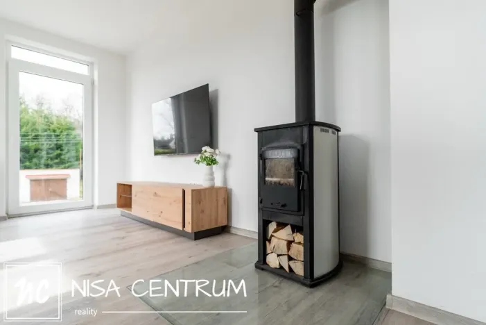 Prodej rodinného domu, Benešov u Semil, 123 m2