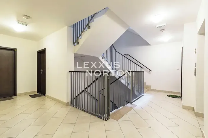 Pronájem bytu 2+kk, Praha - Holešovice, V háji, 52 m2