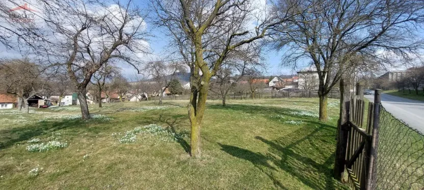 Prodej pozemku pro bydlení, Lešná - Perná, 1563 m2