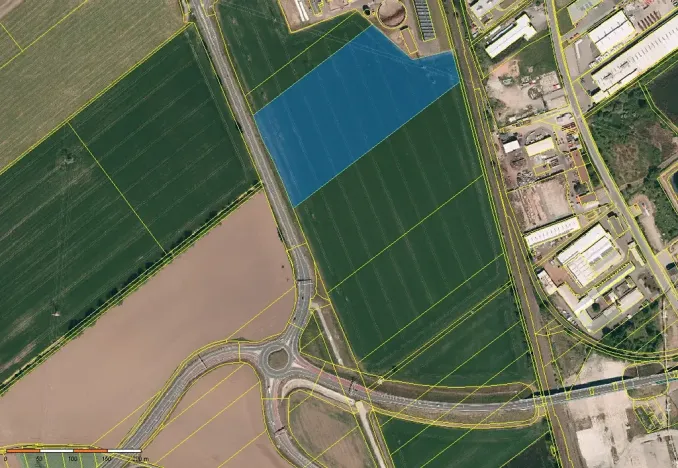 Prodej komerčního pozemku, Opava, 39508 m2