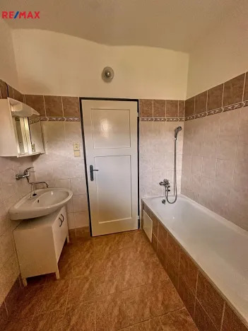 Prodej rodinného domu, Drhovle - Pamětice, 160 m2