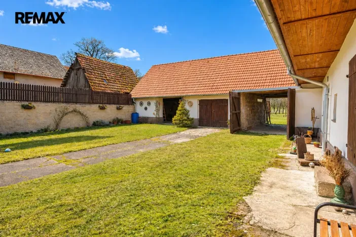 Prodej rodinného domu, Drhovle - Pamětice, 160 m2