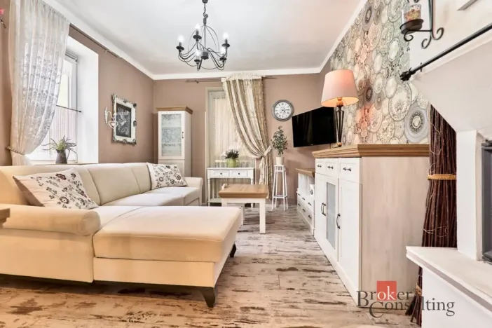 Prodej rodinného domu, Kolová, 180 m2