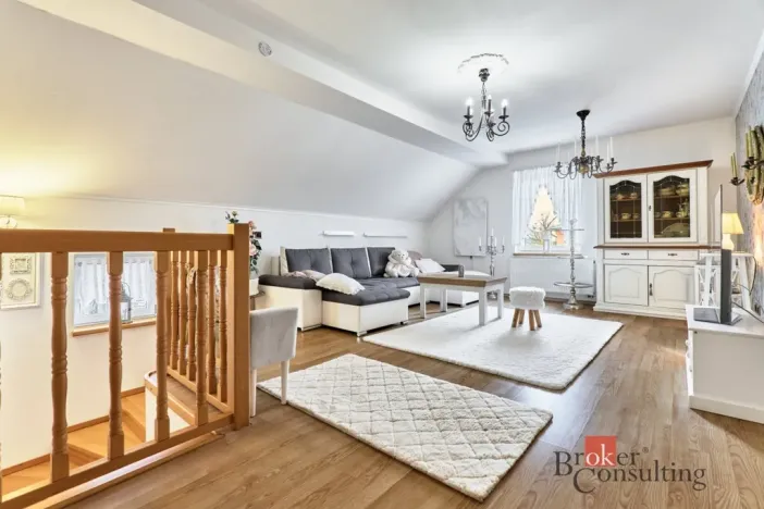 Prodej rodinného domu, Kolová, 180 m2