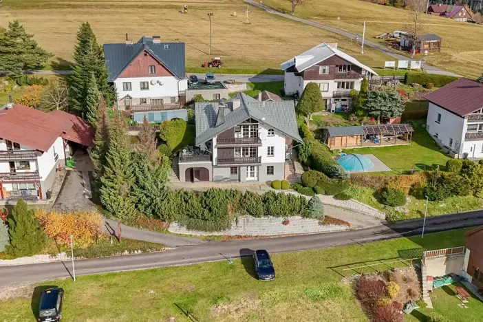 Prodej rodinného domu, Strážné, 350 m2