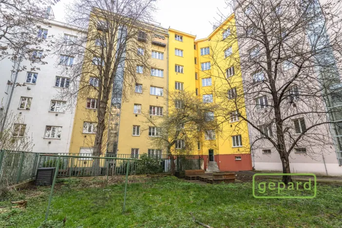 Prodej bytu 1+1, Praha - Nusle, V Horkách, 44 m2