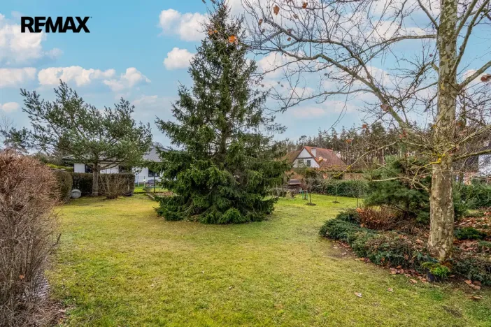 Prodej pozemku pro bydlení, Hradištko, 829 m2