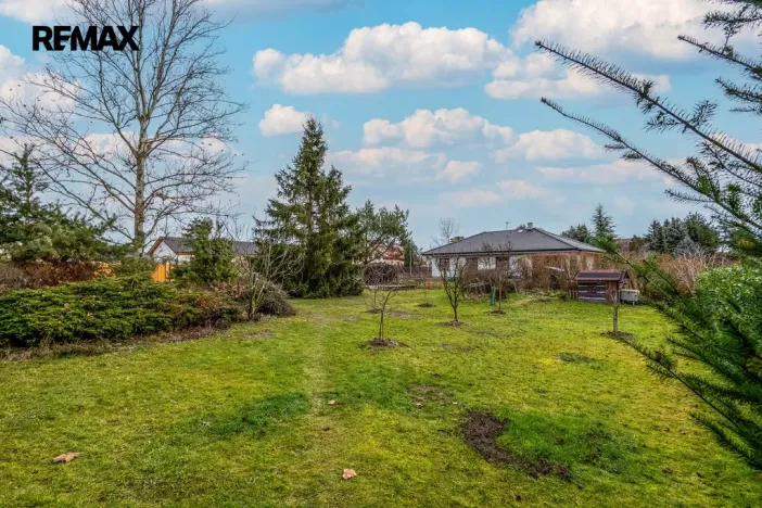 Prodej pozemku pro bydlení, Hradištko, 829 m2
