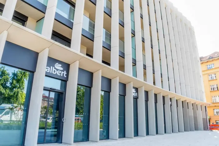 Pronájem bytu 1+kk, Praha - Bubeneč, Vítězné náměstí, 37 m2