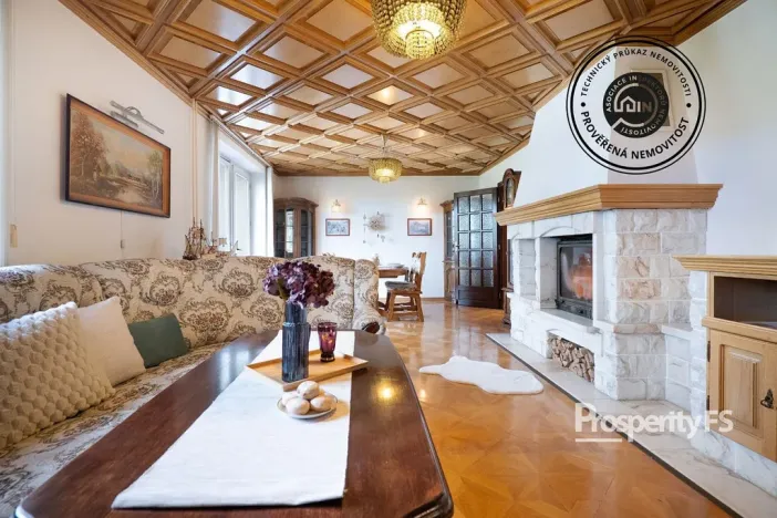 Prodej rodinného domu, Ústí nad Labem - Vaňov, Kruhová, 319 m2