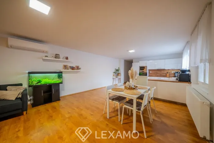 Prodej rodinného domu, Znojmo, Krapkova, 222 m2