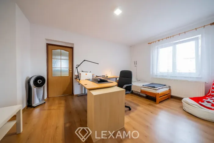 Prodej rodinného domu, Znojmo, Krapkova, 222 m2