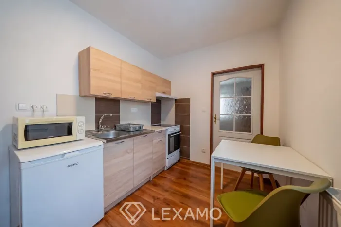 Prodej rodinného domu, Znojmo, Krapkova, 222 m2