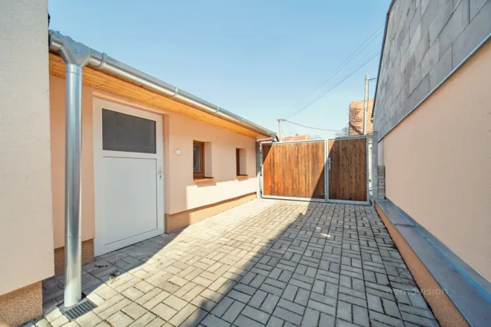 Prodej ubytování, Valtice, 21. dubna, 111 m2