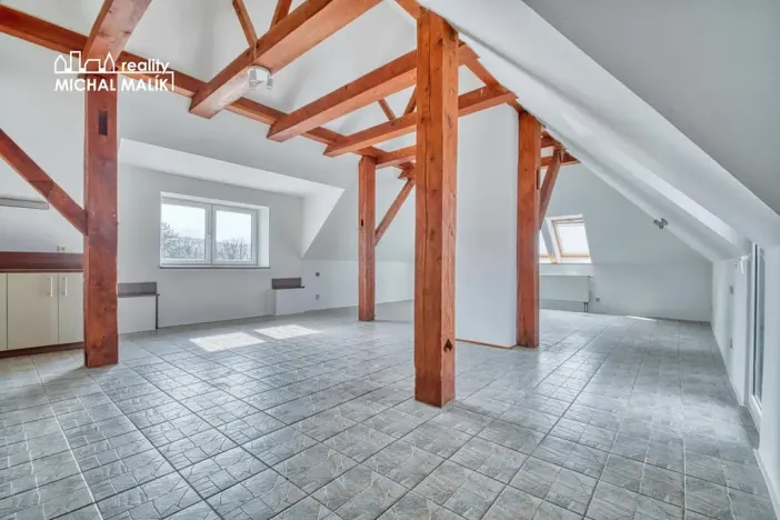 Pronájem bytu 3+kk, Hranice, Kropáčova, 142 m2