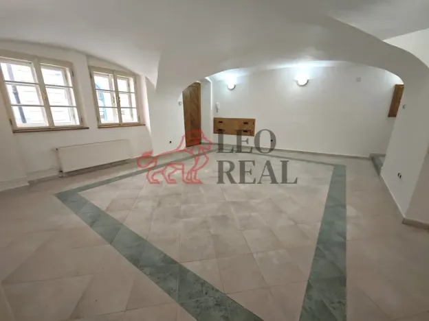 Prodej obchodního prostoru, Praha - Malá Strana, Břetislavova, 152 m2