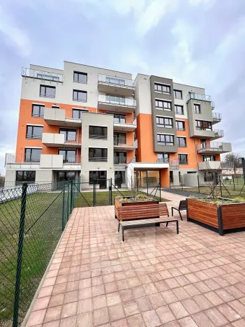 Pronájem bytu 2+kk, Praha - Čimice, Hrašeho, 53 m2