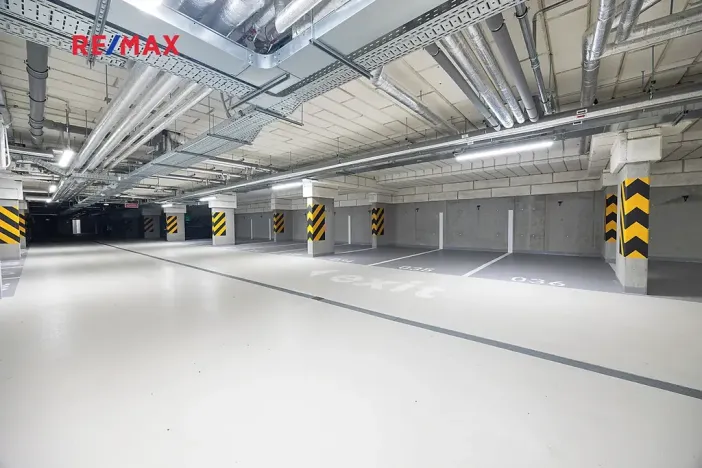 Pronájem bytu 2+kk, Praha - Modřany, Kolmanova, 56 m2
