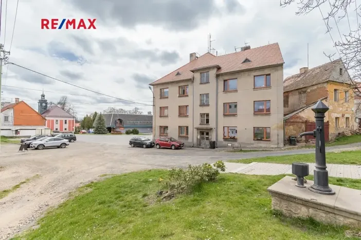 Prodej bytu 1+1, Čistá, nám. Václavské, 43 m2