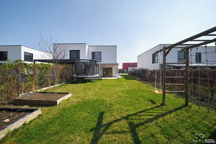 Pronájem rodinného domu, Praha - Vinoř, Lipoltická, 114 m2