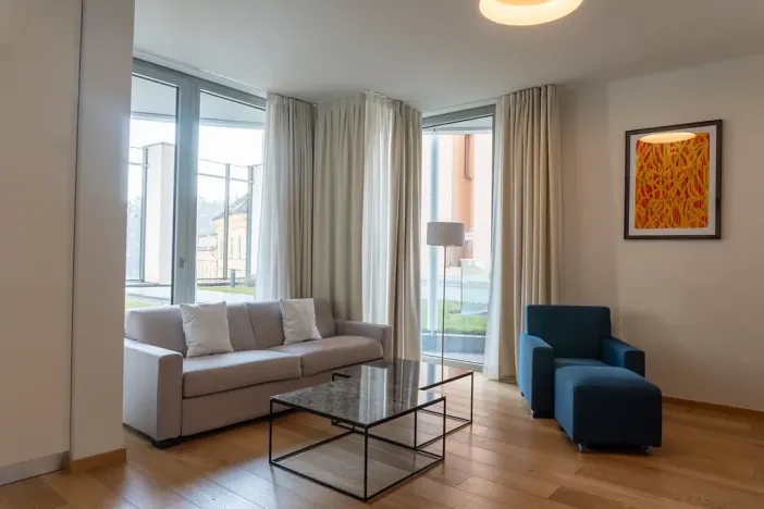 Pronájem bytu 2+kk, Praha, Holečkova, 71 m2