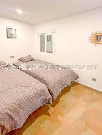 Prodej bytu 4+1, Alicante, Španělsko, 70 m2