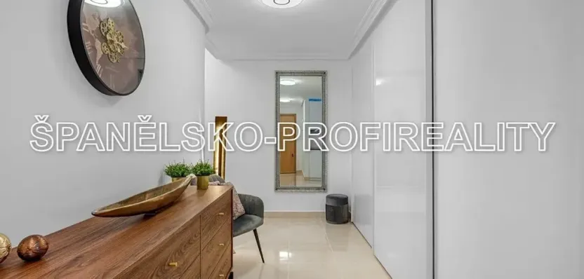 Prodej bytu 3+kk, Alicante, Španělsko, 92 m2