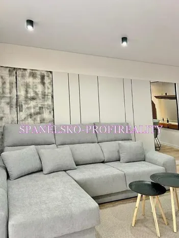 Prodej bytu 3+kk, Torrevieja, Španělsko, Calle Concordia, 85 m2