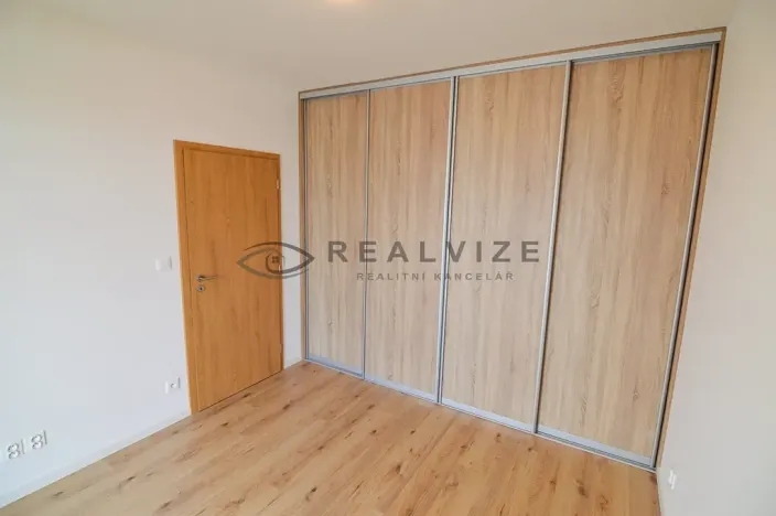 Pronájem bytu 2+kk, České Budějovice, Vrbenská, 50 m2