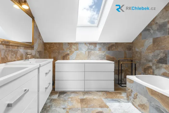 Prodej rodinného domu, Malenovice, 150 m2